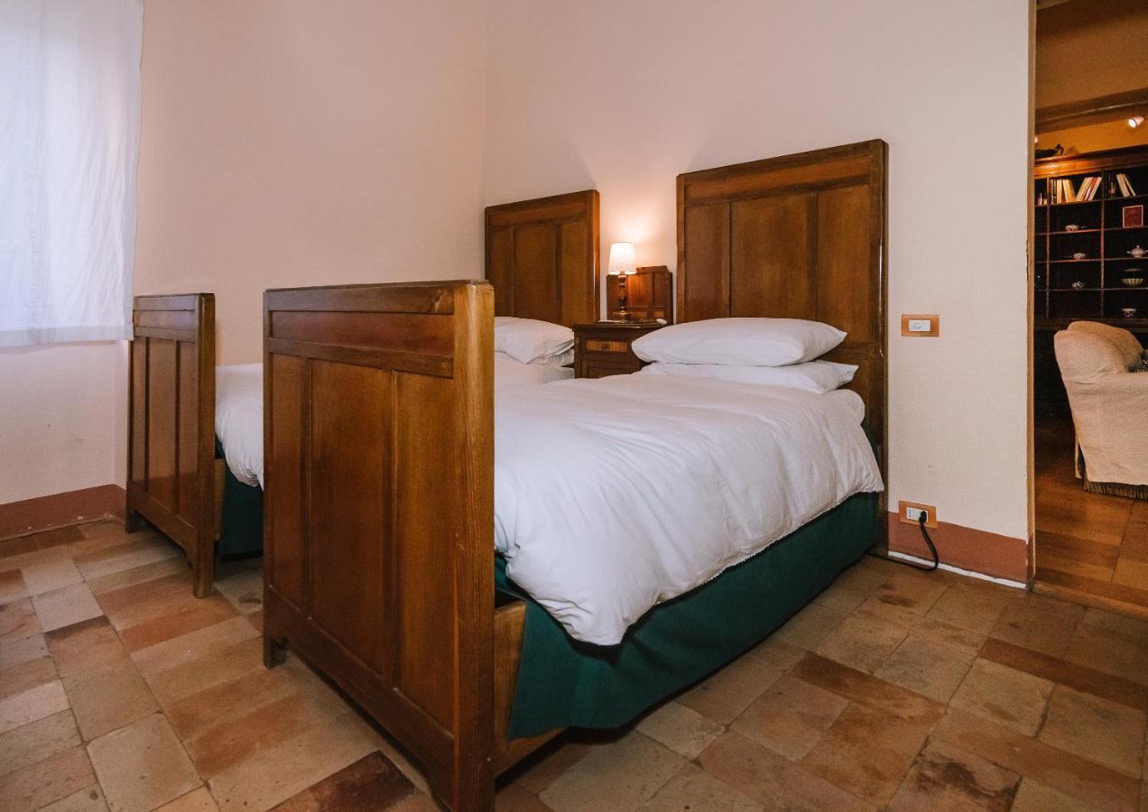 Palazzo Romani Adami Фермо Екстер'єр фото
