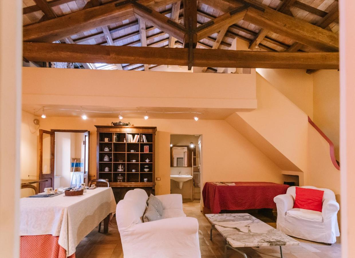 Palazzo Romani Adami Фермо Екстер'єр фото