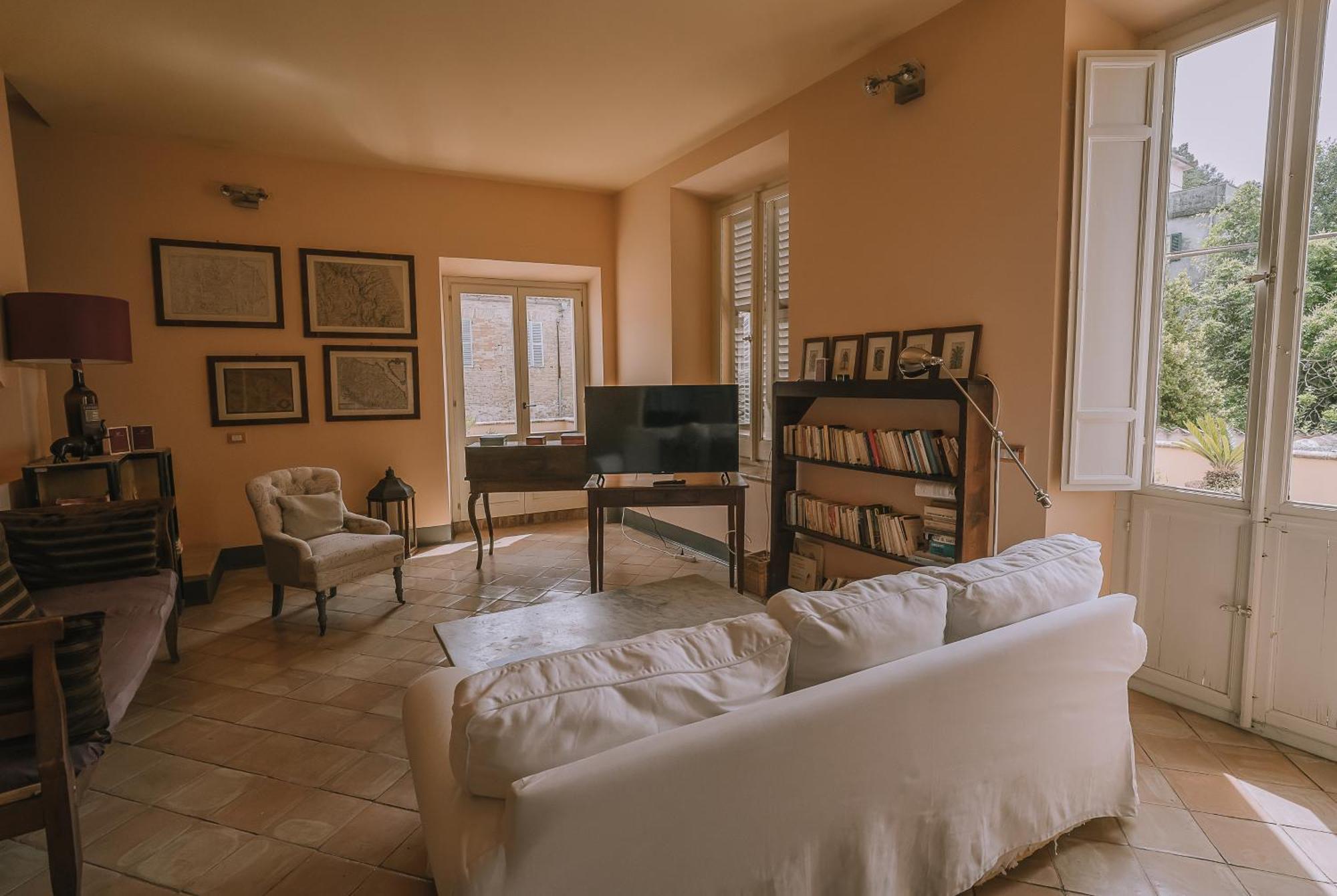 Palazzo Romani Adami Фермо Екстер'єр фото