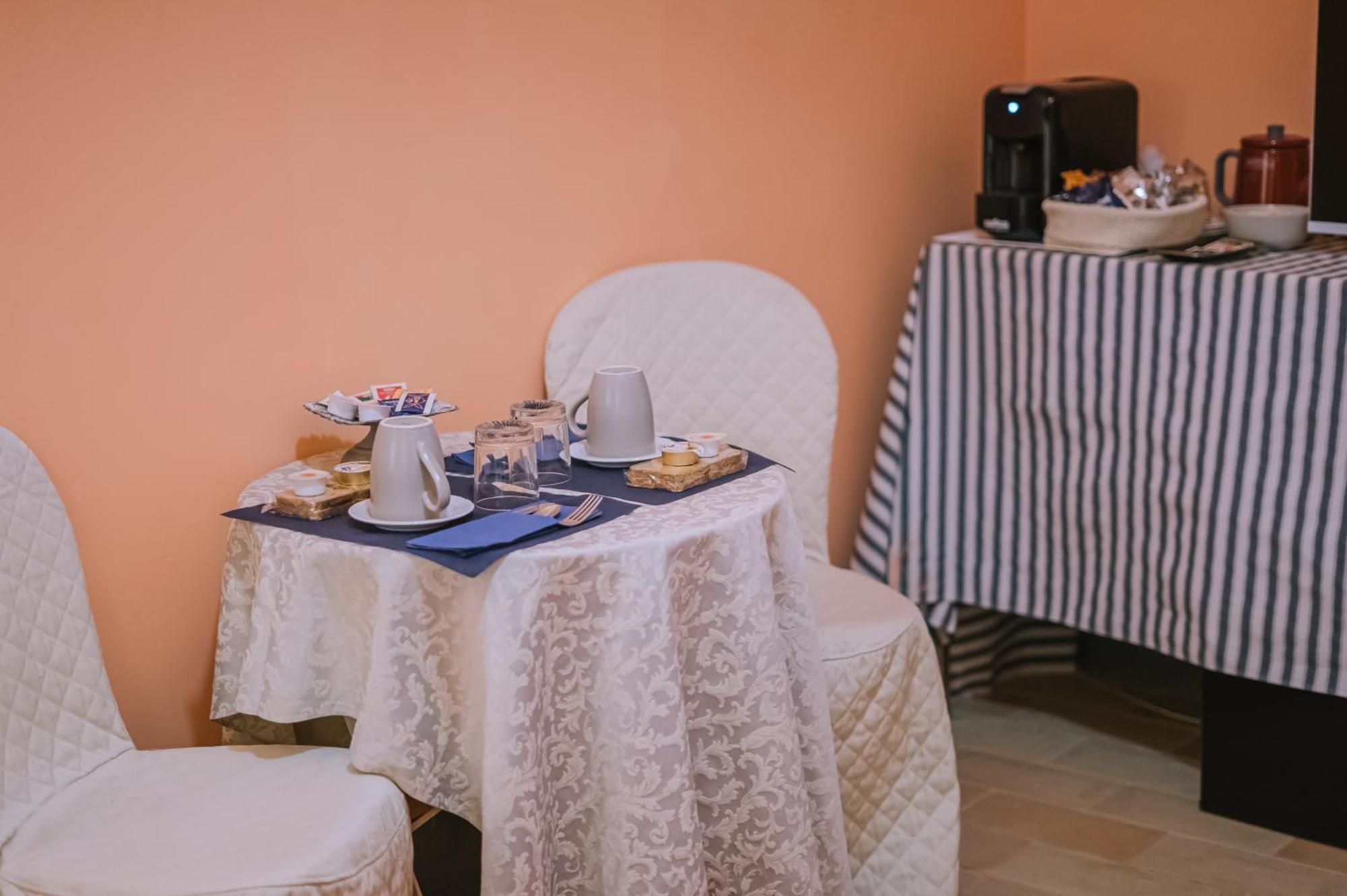 Palazzo Romani Adami Фермо Екстер'єр фото